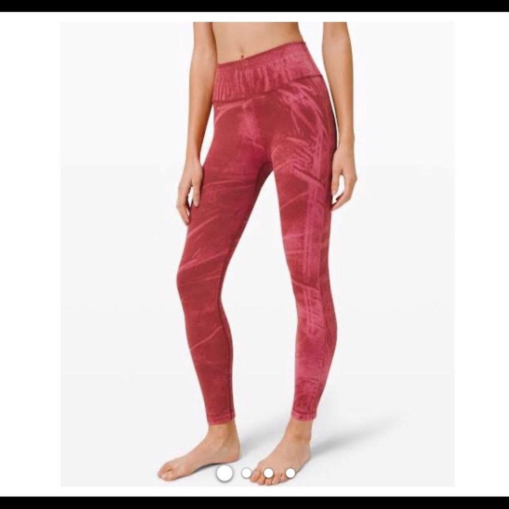 Lululemon ebb to street tight